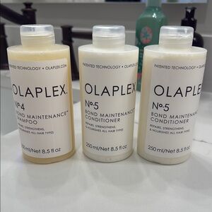 Olaplex No.4 and No.5 Hair Care Duo